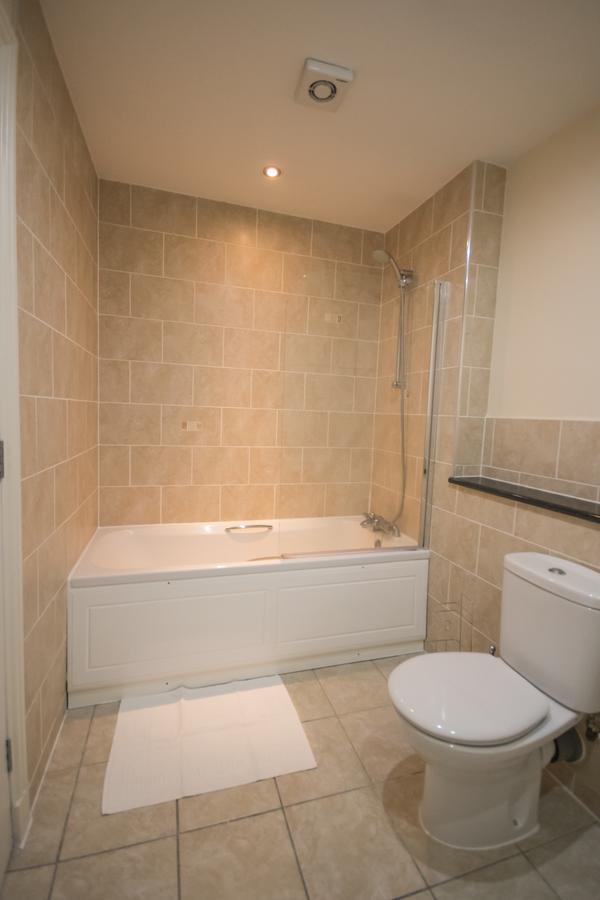 Crown Luxury Serviced Apartment Інвернесс Екстер'єр фото
